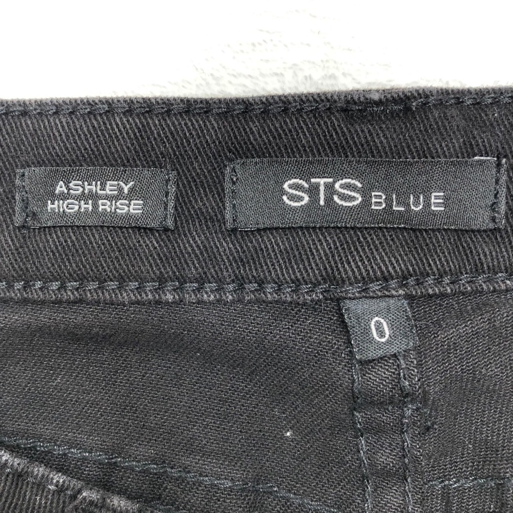 STS Blue Shorts Ashley High Rise Distressed Button Fly Raw Rayed Hem Black 0 - Picture 4 of 15